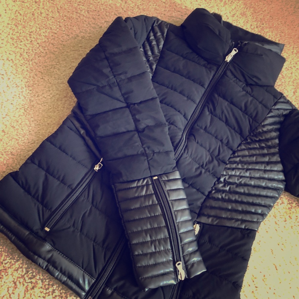 Brand new guess jacket never worn